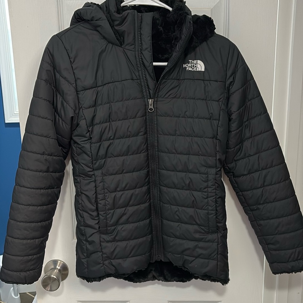 Girls 10/12 north face coat